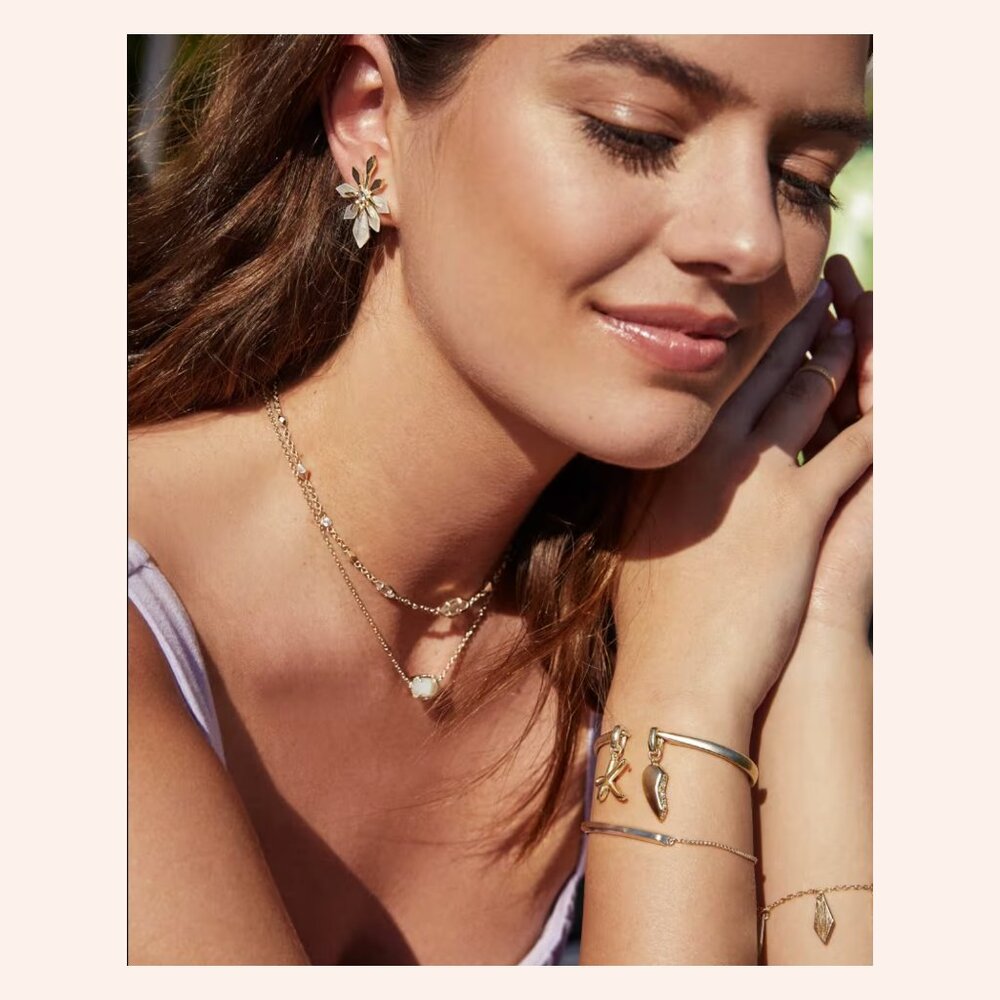Kendra Scott Tawny Earrings Mother of Pearl & Gold